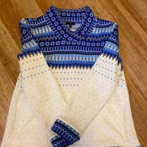 Talbot sweater fleece with pockets!